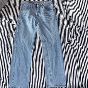 Men’s wrangler straight leg jeans